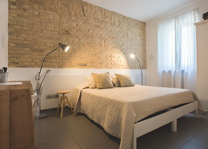 Aratro & Rosmarino B&B 4*