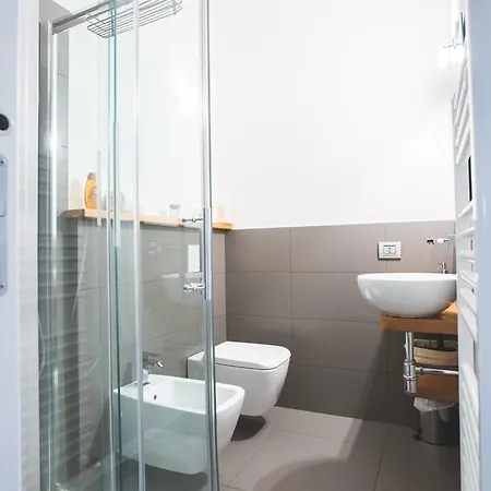 Aratro & Rosmarino Чивитанова-Марке